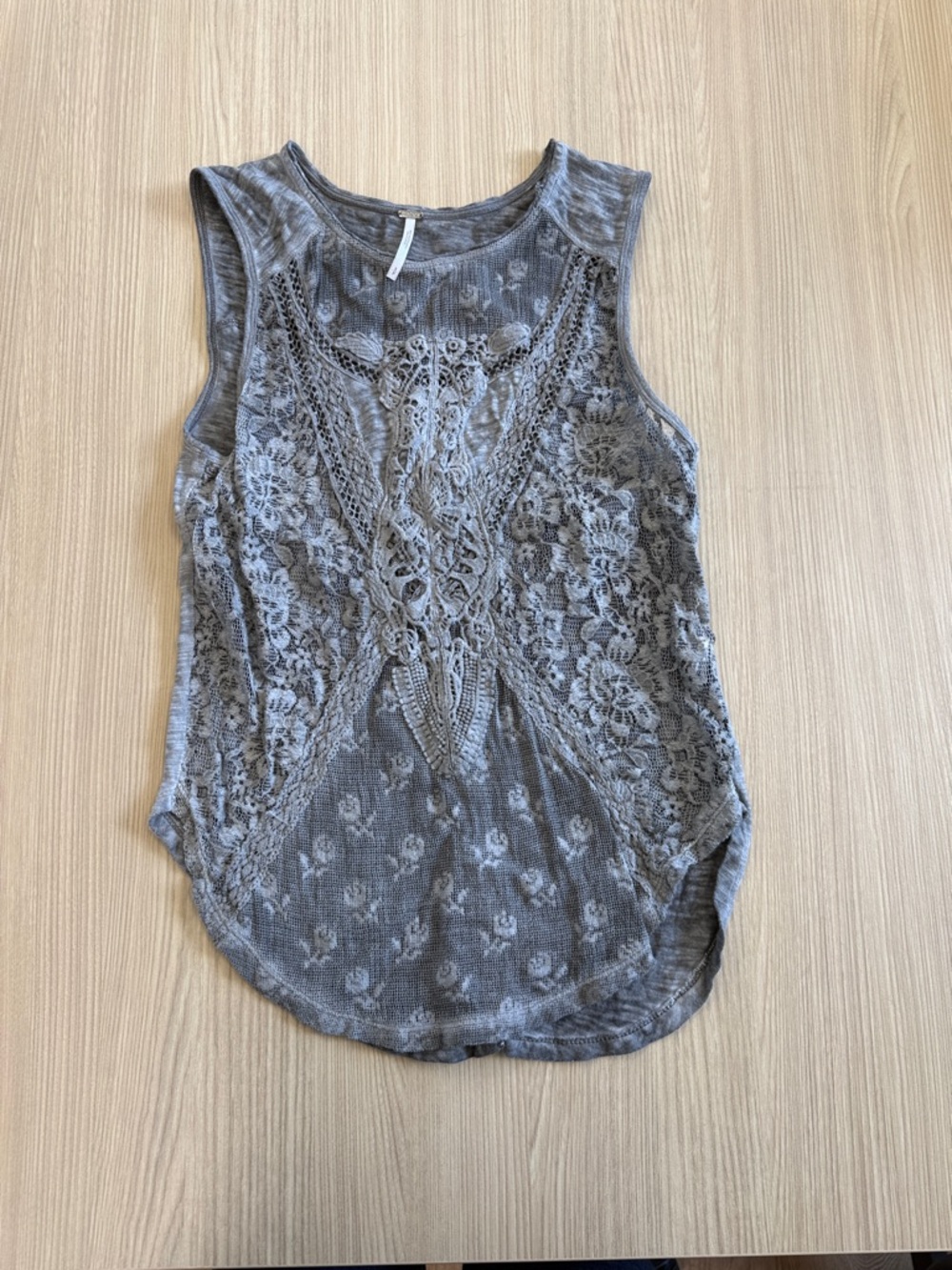 Free People Gray Lace-Front Sleeveless Tank